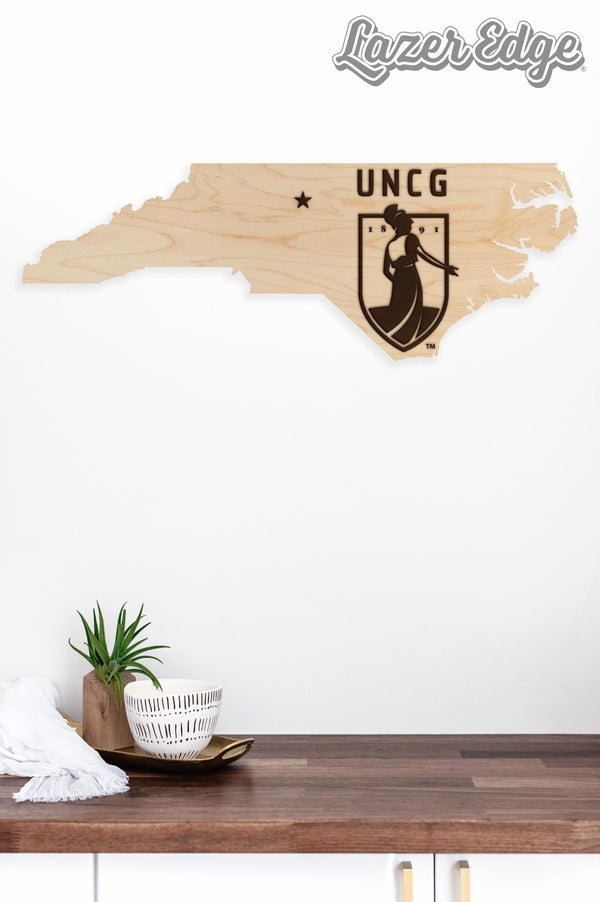 University of North Carolina Greensboro Academic Logo on State Wall Hanging – Crafted from Cherry and  Maple Wood