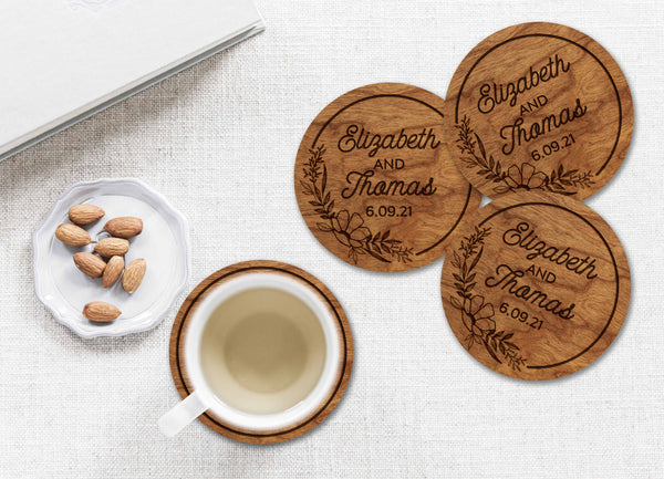 Personalized Engraved White Wooden Wedding Favor Key Chain Round / 50 Pieces